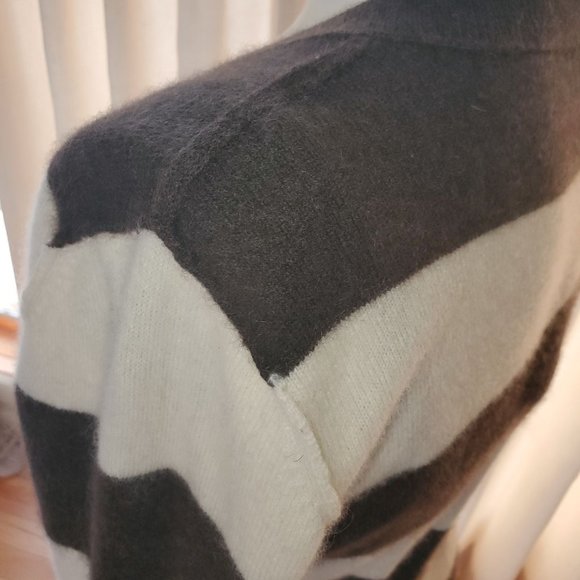 James Perse Cashmere Sweater XS/S - Picture 4 of 5